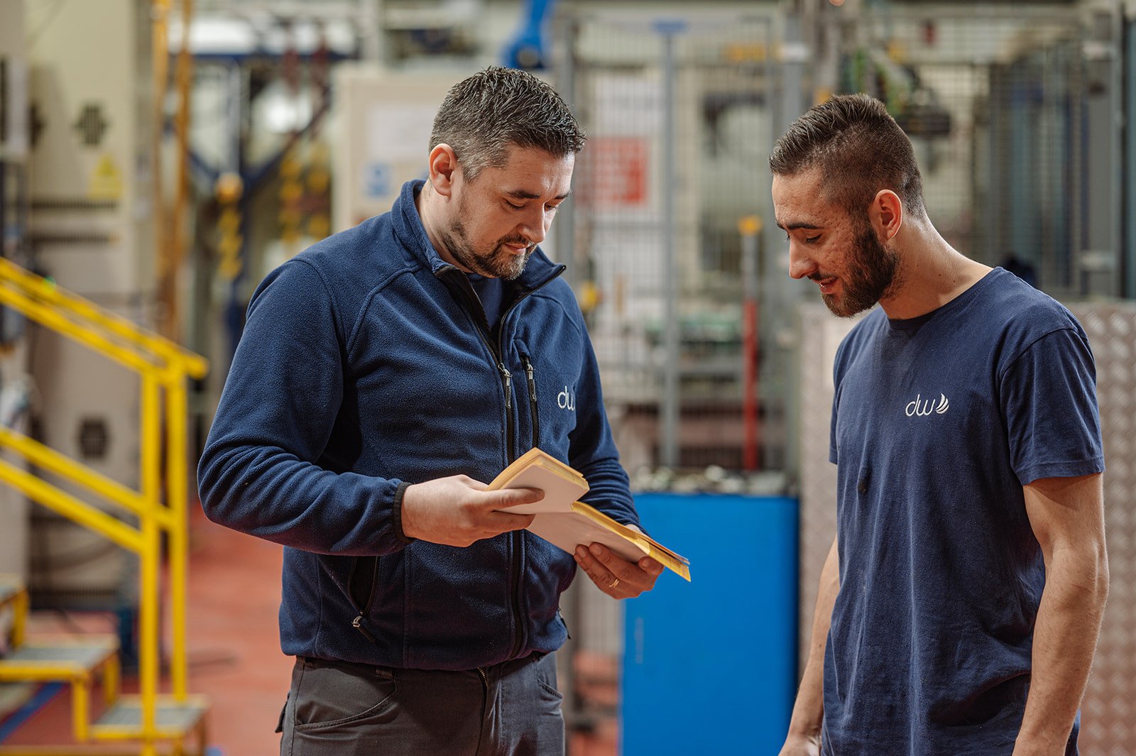 How We Work | From Concept to Delivery | DW Reusables Discover how DW Reusables develops packaging solutions from first concept to production, testing, delivery and lifecycle support. Practical collaboration at every step.